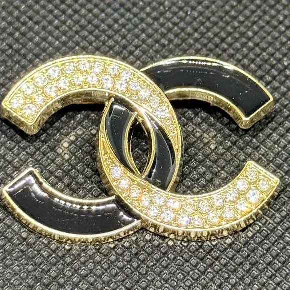 Beautiful Brooch– NWOT 💎 - Picture 4 of 8